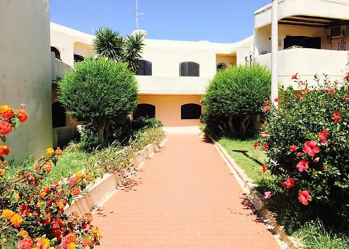 Farol Aldeia Chamines